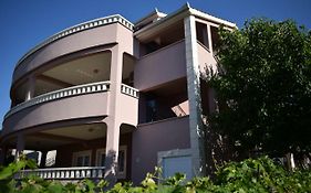 Apartments Bazina